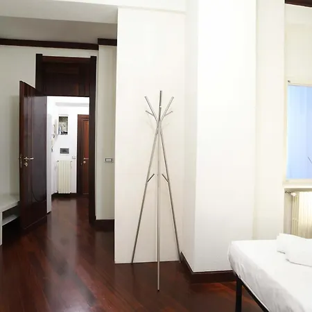 ベッド・アンド・ブレックファスト Clorinda's 3*