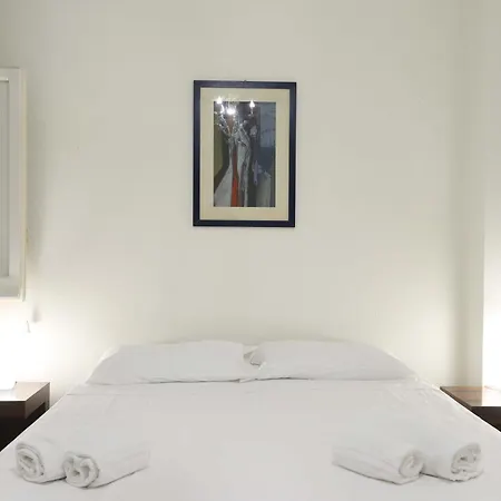 Clorinda's バーリ