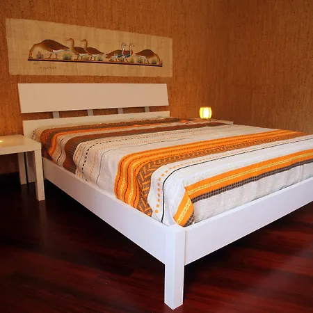 Clorinda'S Rooms Bari